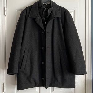 EUC Men’s London Fog Coat
